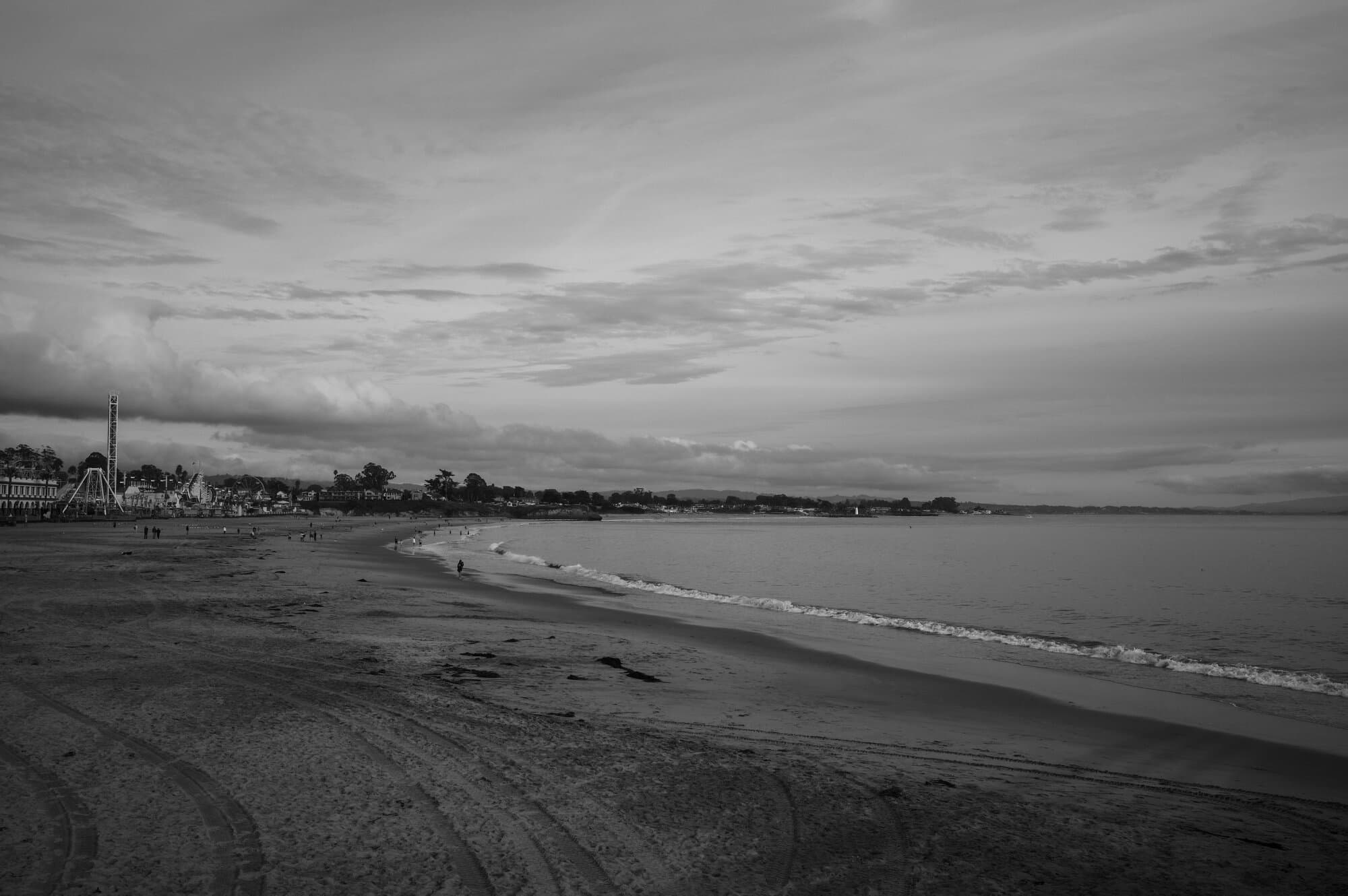 Black & White — frame 31