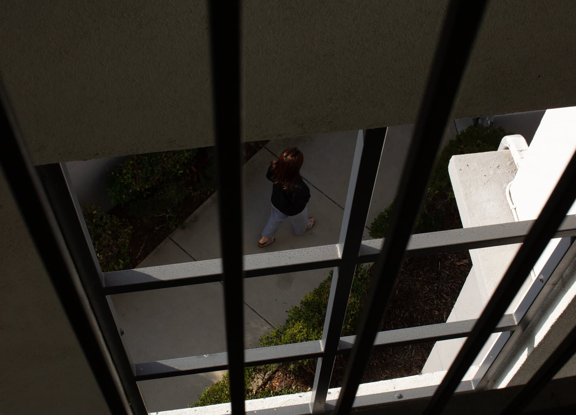 Seeing Through — frame 7